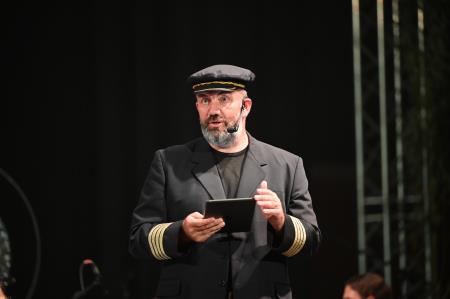 Voditelj Jure Sešek